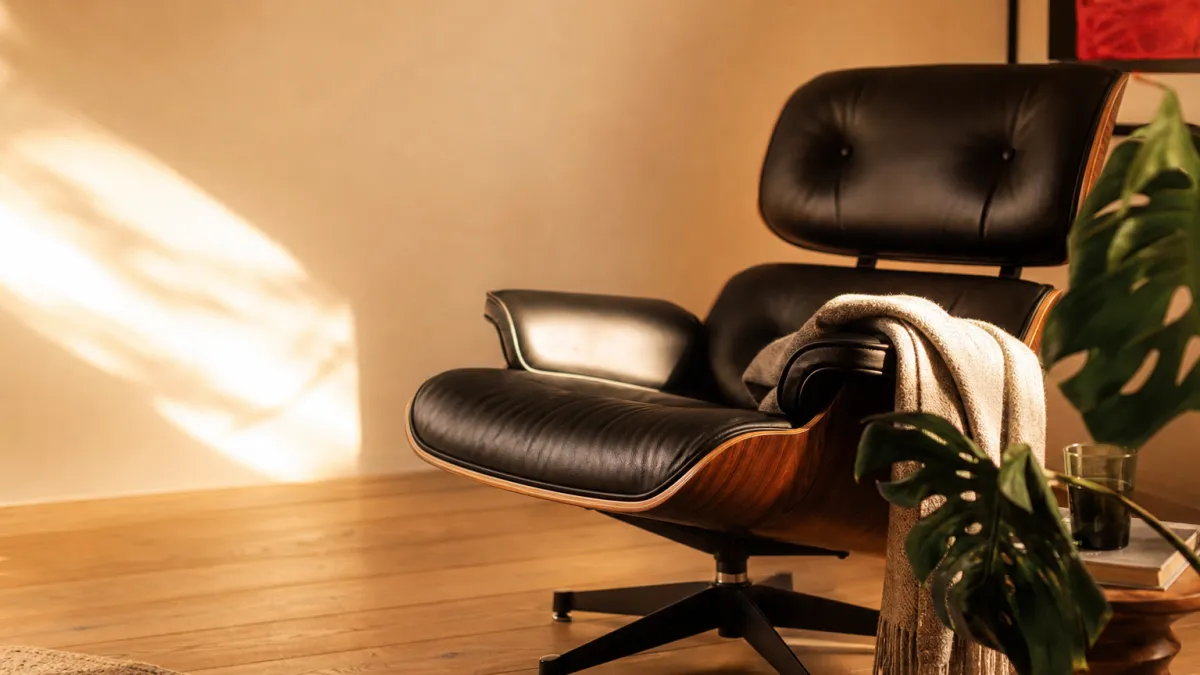Fauteuil design chez Made in Design : icônes et nouveautés